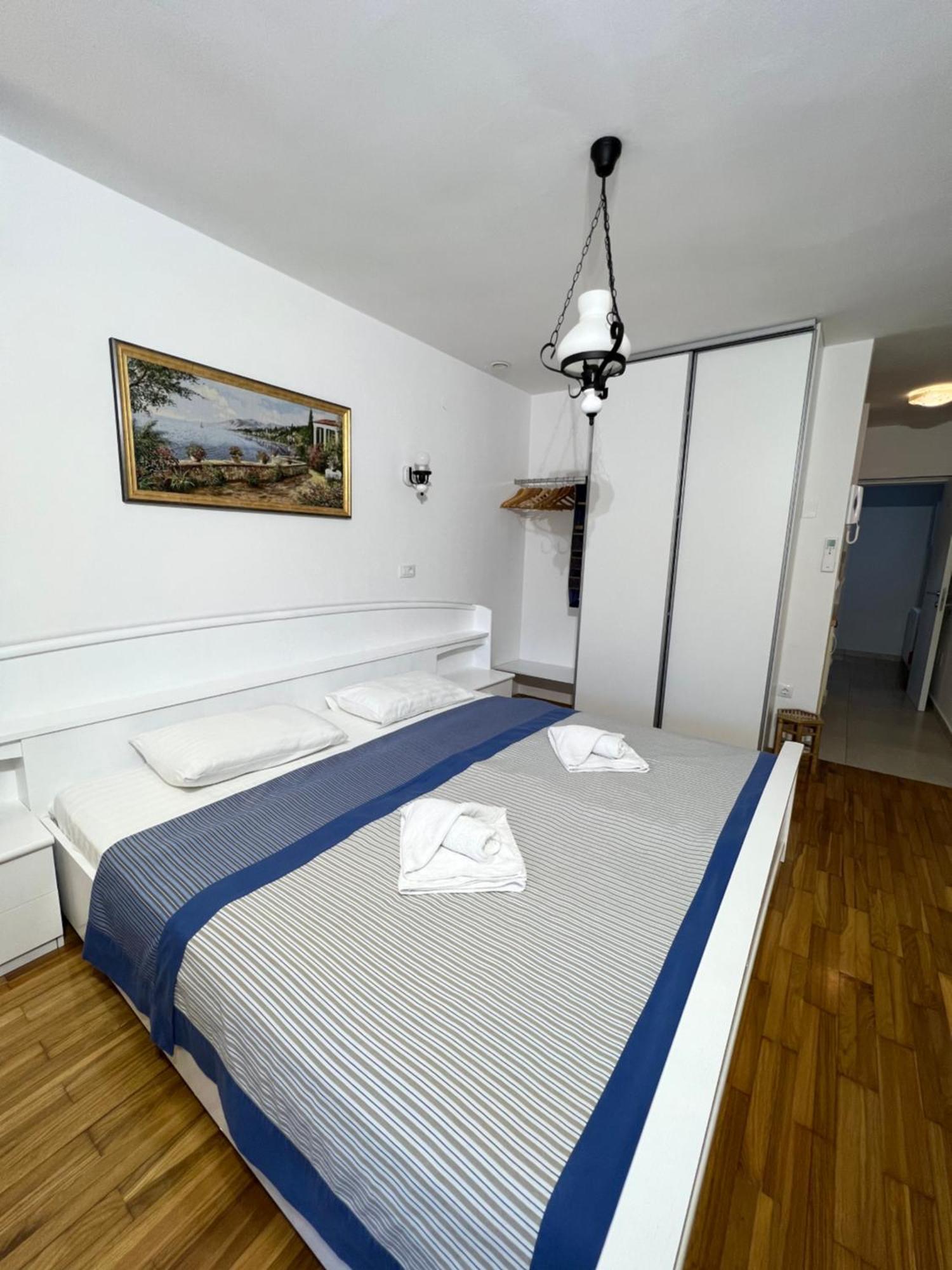 Viola Istra Guest House Stinjan Luaran gambar